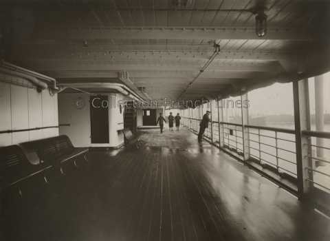 Pont-promenade première classe du Angkor (MM 1921-1936)
