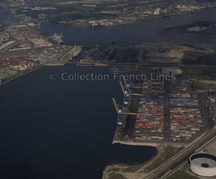 Vue aérienne du port du Havre