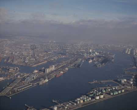 Vue aérienne du port du Havre