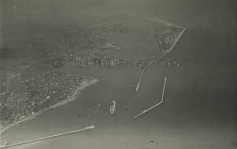Vue aérienne du port du Havre